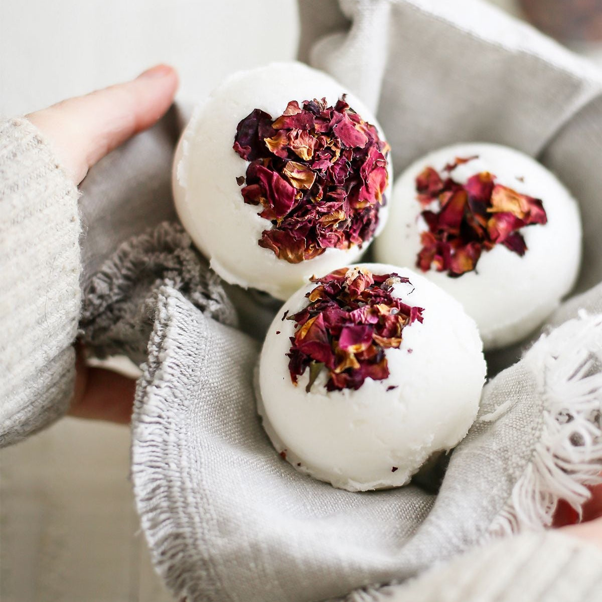 Rose Bath Bomb